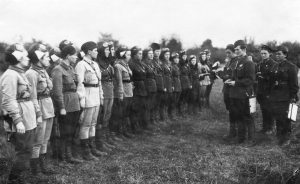 Night witches, 588th_Night_Bomber_Regiment_at_Airfield